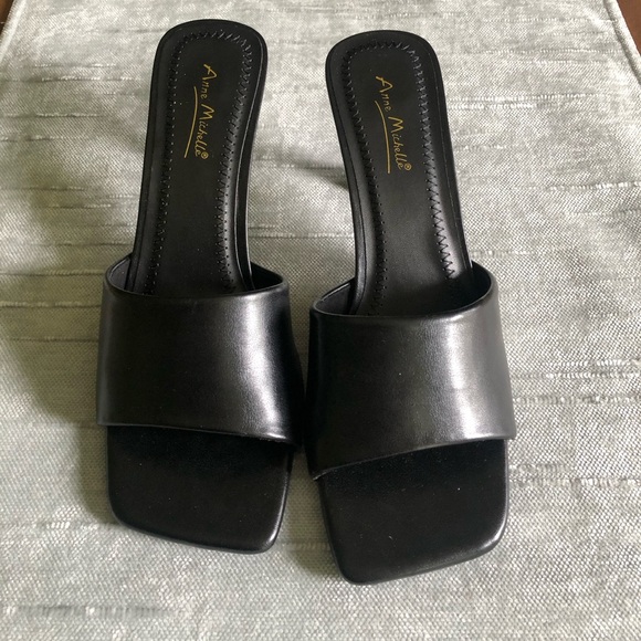 Black mules - Picture 1 of 5